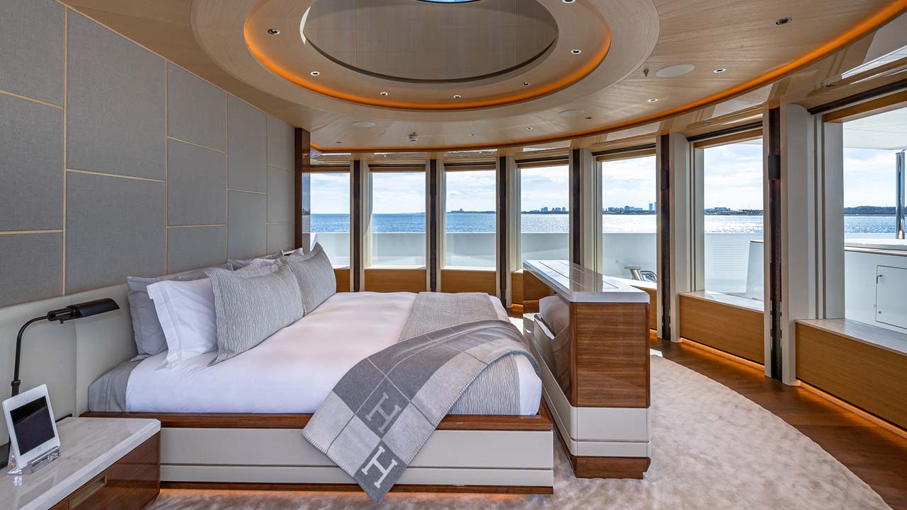 Owner's stateroom of TOP FIVE II 200 foot Royal Hakvoort yacht